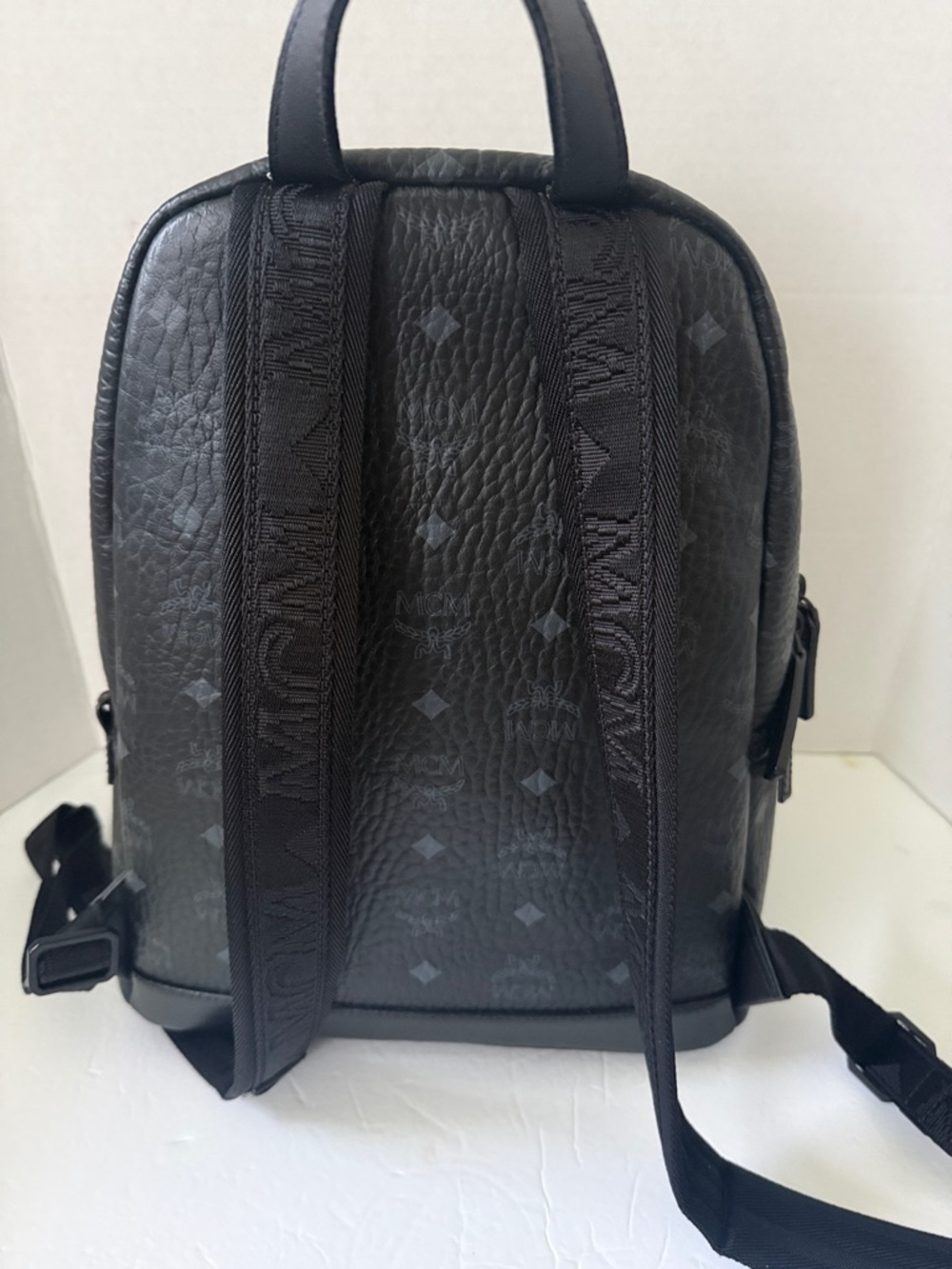 MCM Black Logo-Print Pebbled Leather Backpack - Picture 3 of 7